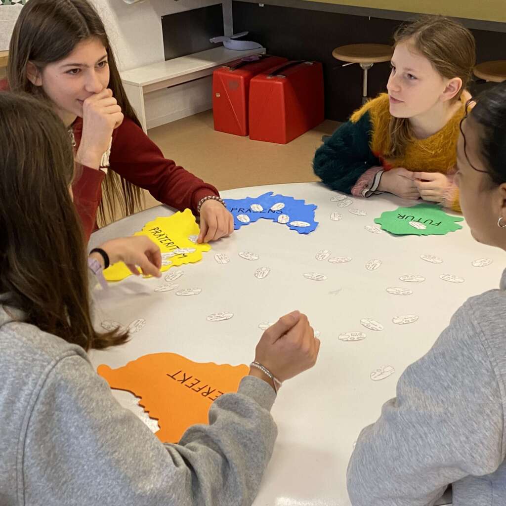 MS 15 Deutsch Planeten der Zeit Mädels